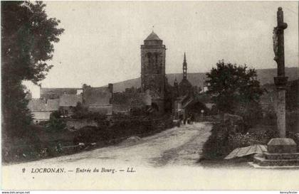 Locronan - Entree du Bourg