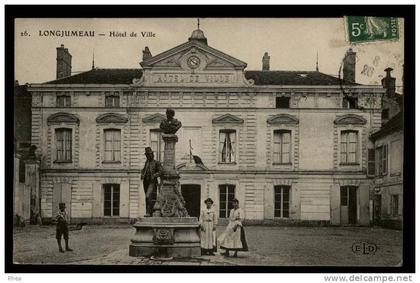 91 Longjumeau 26. LONGJUMEAU - Hôtel Ville mairie, mairie hotel de ville statue le pos D91D K91345K C78345C RH006435