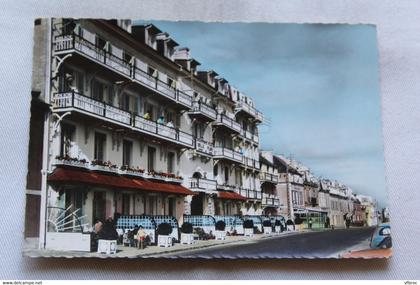 Cpm, Luc sur mer, appartements meublés, façade sur mer, Calvados 14