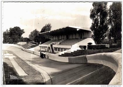 Carte Postale Ancienne de LUNEVILLE-Le Stade