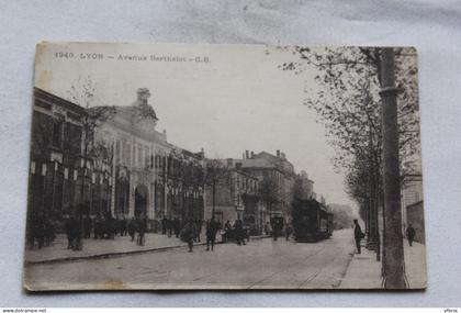 Lyon, avenue Berthelot, Rhône 69