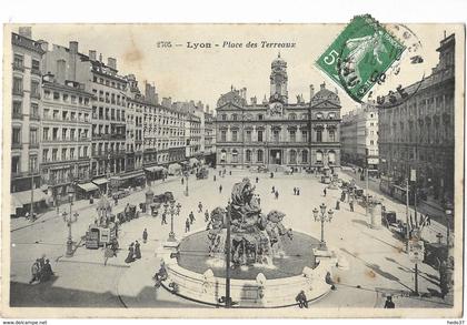 Lyon - Place des Terreaux