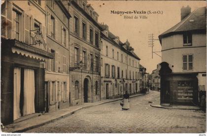 CPA MAGNY-en-VEXIN Hotel de Ville (806945)