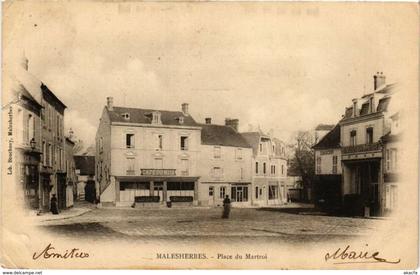 CPA MALESHERBES - Place du Martroi (227556)