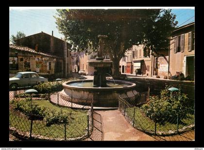 13 - Marignane - La Fontaine - Automobiles - CPM - Voir Scans Recto-Verso