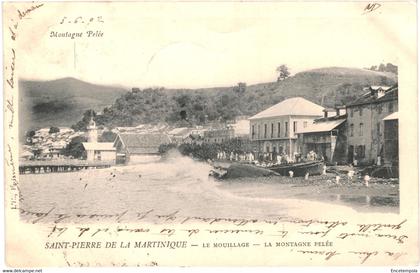 CPA-Carte Postale Martinique Saint Pierre de la Martinique Le mouillage Montane Pelée 1902  VM54228ok