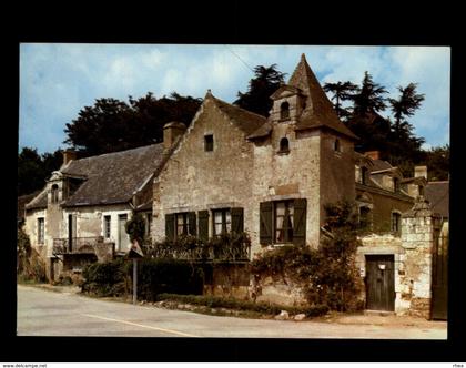 44 - MAUVES-SUR-LOIRE - chateau