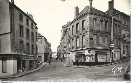 CPSM Mayenne Rue Aristide Briand