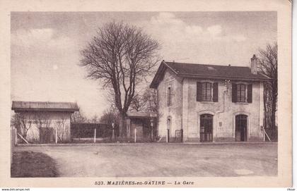 MAZIERES EN GATINE(GARE)