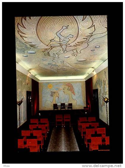 06 - MENTON - Salle des Mariages décorée par Jean Cocteau - Vue d´ensemble