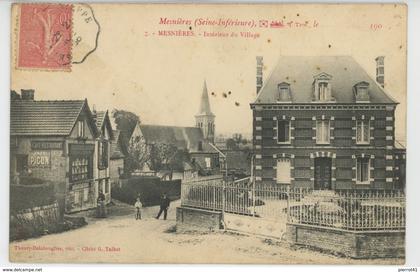 MESNIERES EN BRAY - Intérieur du village