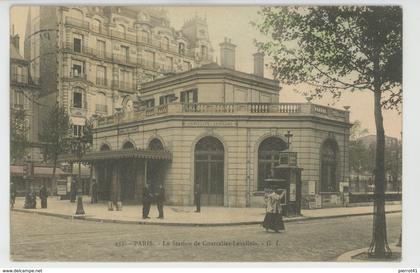 PARIS - GARES - La Station de Courcelles - Levallois