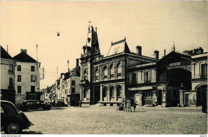 CPA MEULAN - Place Gency - La Mairie (102614)