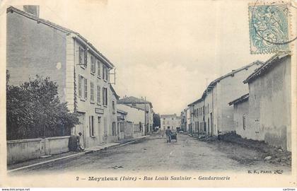 69 MEYZIEU RUE LOUIS SAULNIER GENDARMERIE