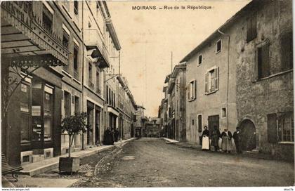 CPA MOIRANS - Rue de la Republique (296144)