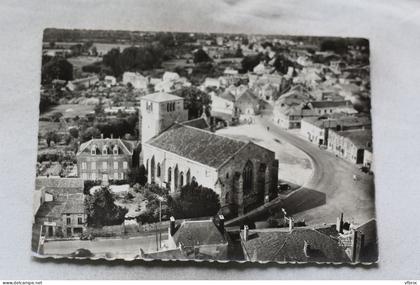 Cpm, Moncoutant, l'église et la place, Deux Sèvres 79