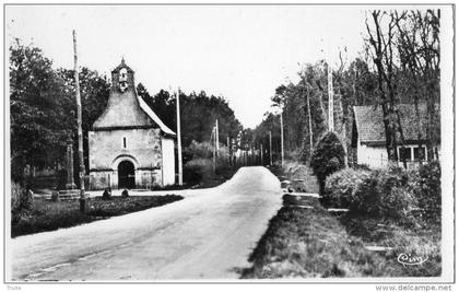 CROIX-GENTE PRES MONTENDRE LA PETITE CHAPELLE