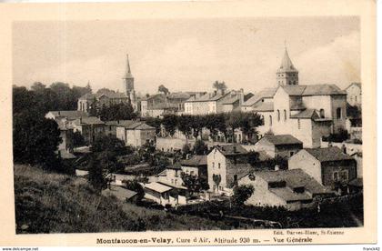 43. montfaucon en velay. vue générale