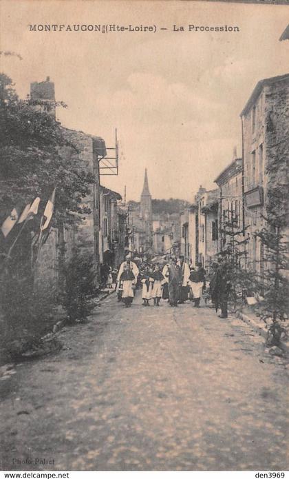 MONTFAUCON-en-VELAY (Haute-Loire) - La Procession