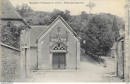 CPA Montfort-l'Amaury Porte du Cimetière