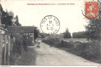 CPA Montigny-le-Gannelon Le Chemin de l'Abîme