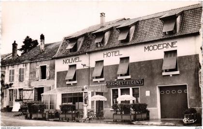 CPA MONTIGNY-le-ROI - Nouvel Hotel Moderne (277345)