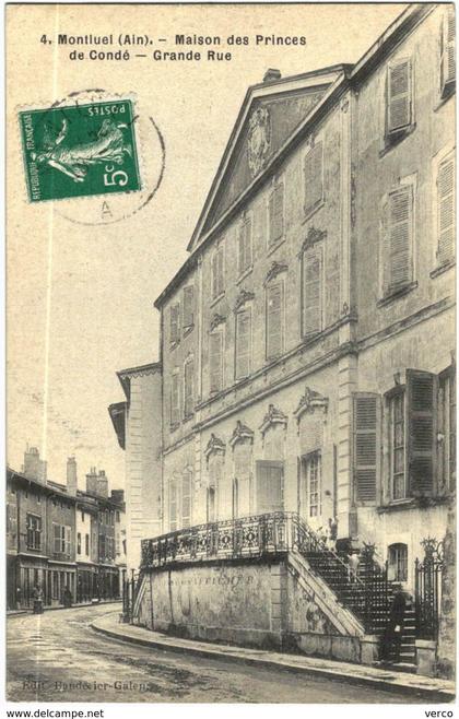 Carte Postale Ancienne de MONTLUEL-Maison des Princes de Condé-Grande Rue