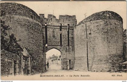 CPA MONTREUIL-BELLAY Porte Nouvelle (979138)