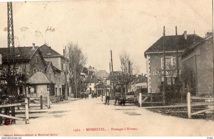 MORESTEL PASSAGE A NIVEAU