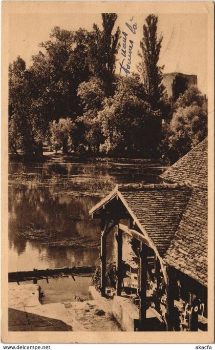 CPA MORET-sur-LOING Vieux moulin au bord du Loing (120232)