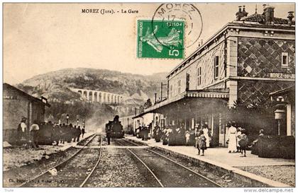 MOREZ LA GARE ARRIVEE DU TRAIN