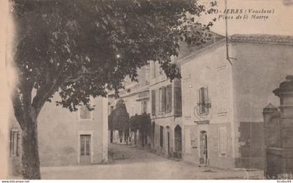 CPA-84-MORIERES-Place de la mairie