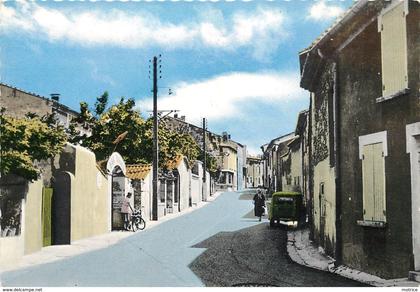 MORIERES LES AVIGNON - Rue de la Paix.