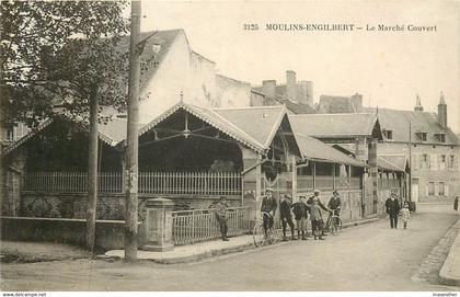 MOULIN-ENGILBERT le marché couvert