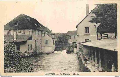 67 - Mutzig - Le canal - Lavoir - Etat pli visible - CPA - Voir Scans Recto-Verso