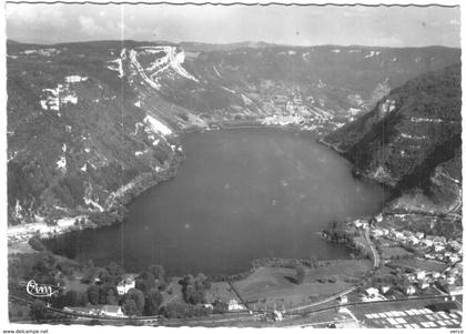 Carte Postale Ancienne de Port et La Cluse -vue aérienne-Le Lac Nantua-Au Fond Nantua