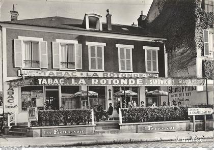 CPSM Nemours Le Café-Tabac La Rotonde