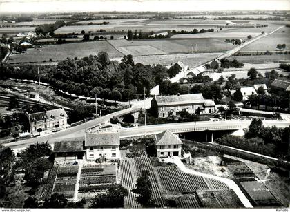 nérondes * le pont route