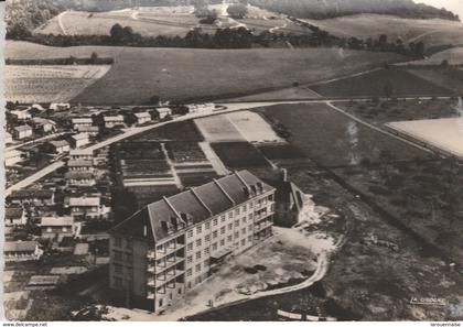 76 - NEUFCHATEL EN BRAY - En avion sur Neufchâtel en Bray