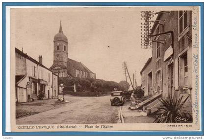 52 - NEUILLY L'EVEQUE --  Place de l'Eglise