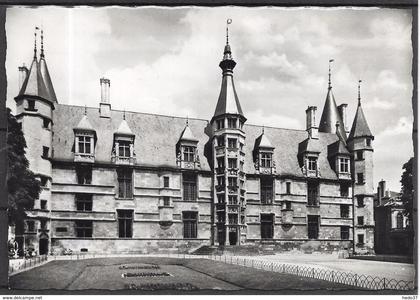 Nevers - Le Palais Ducal