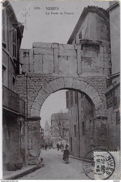 Nîmes - La Porte de France