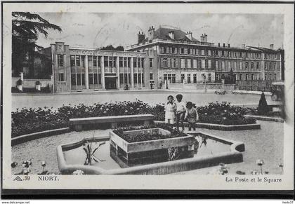 Niort - La Poste et le Square