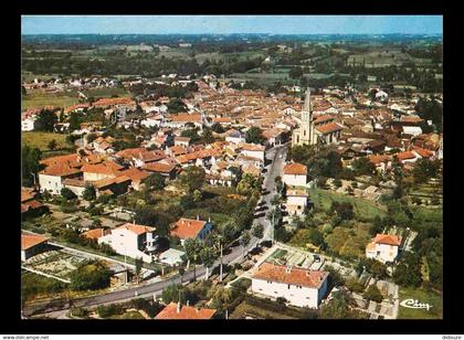 32 - Nogaro - Vue Générale aérienne - CPM - Voir Scans Recto-Verso