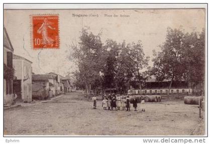 NOGARO - Place des Arènes