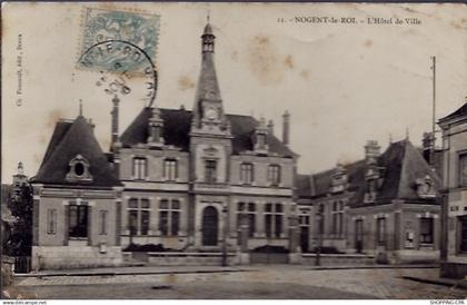 28 - Nogent-le-Roi - L' Hôtel de Ville - Voyagé - Dos divisé...