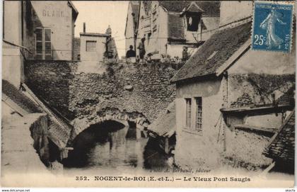 CPA NOGENT-le-ROI - Le Vieux Pont Saugis (131691)