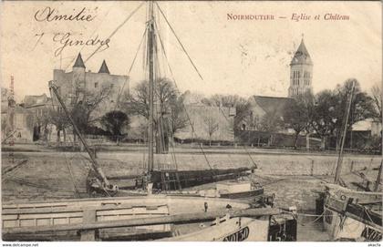 CPA NOIRMOUTIER Eglise et Chateau (806570)