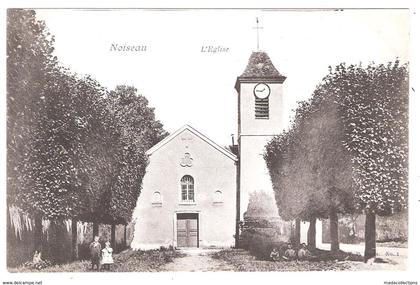 Noiseau (94 - Val de Marne)  L'Eglise