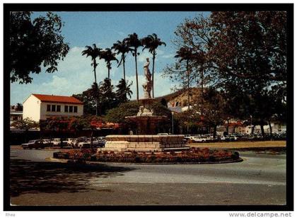 Nouvelle-Calédonie Nouméa fontaine RH084007